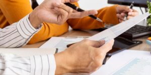 coste trabajador 2 horas empresa