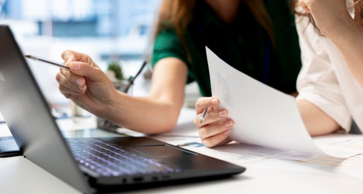 diferenciar facturacion particular empresas